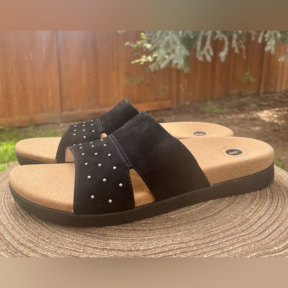 New Revitalign Lucy Orthotic Black Suede Simple Comfort Slide Flat Sandals Sz 11